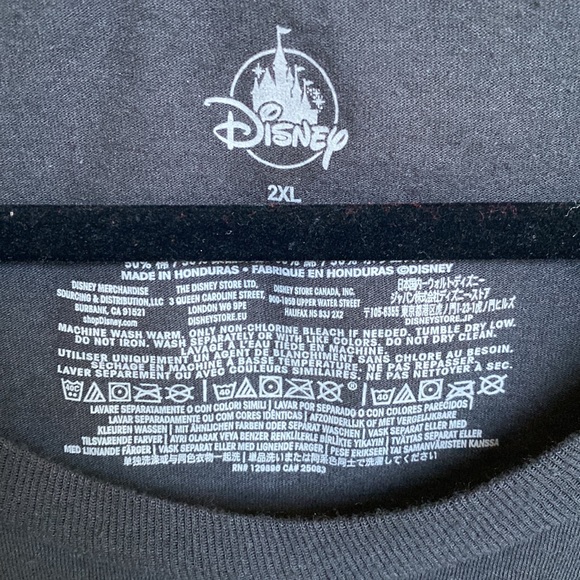 Glow-in-the-dark Buzz Lightyear T-shirt - Picture 3 of 6